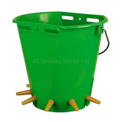 Lamb Feeding Bucket 6 Position 8 Litre