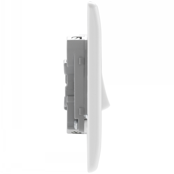 BG Rounded Edge Switch 4 Gang 2 Way - Image 3